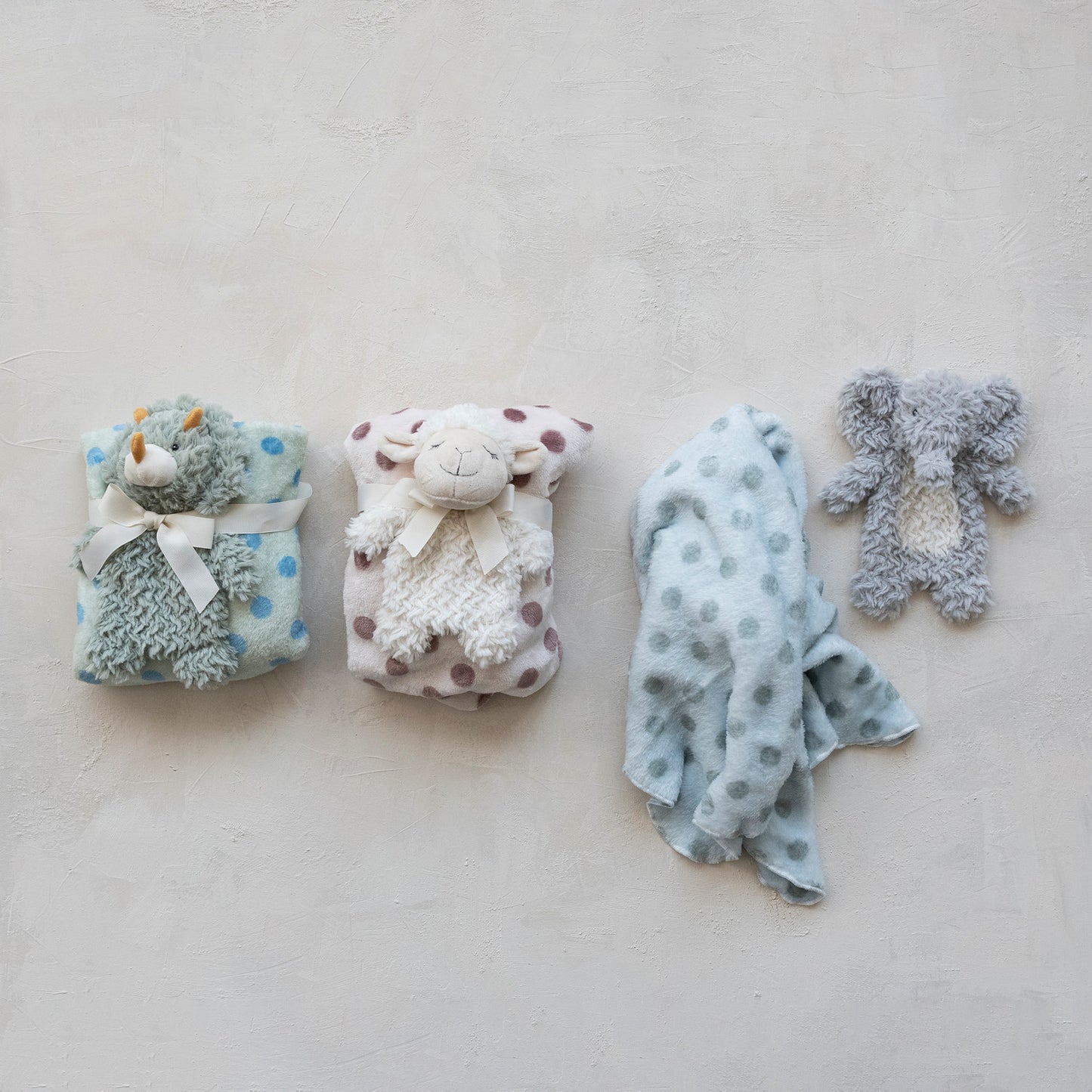 Plush Animal w/Polka Dot Blanket, (3 styles)