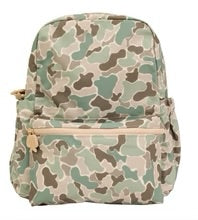 Apple of My Isla Large Backpack, Camo