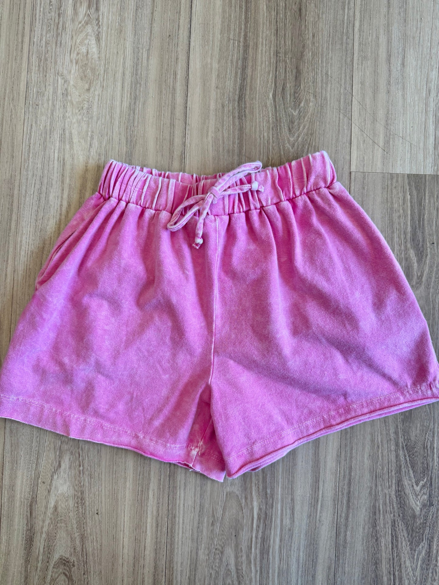 Mineral Wash Raw Edge Shorts, Pink