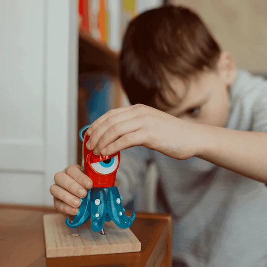 Ollie Octopus Flathead Screwdriver